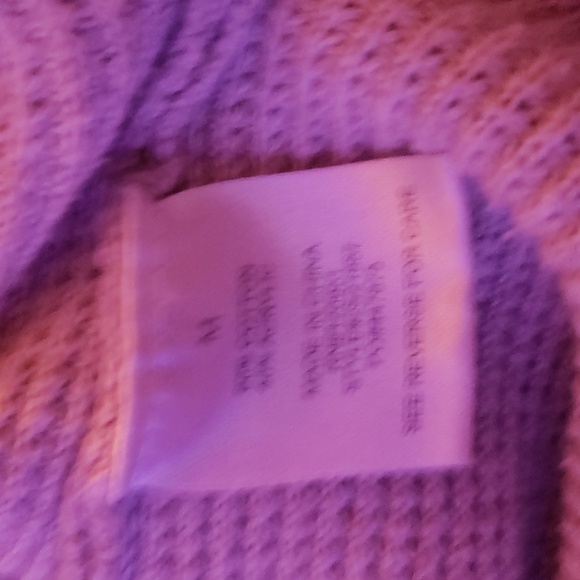 Sweater - Picture 4 of 5